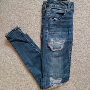 american eagle ripped jeans